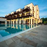 Tisza Balneum Hotel