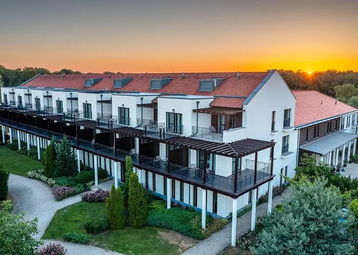 Hotell Tisza Balneum Hotel