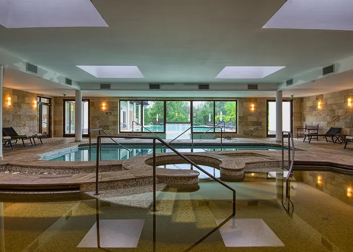 Tisza Balneum Hotel