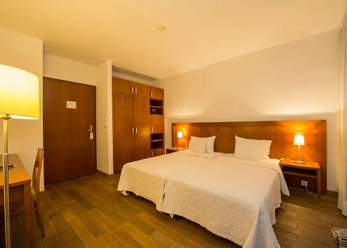 Hotell Tisza Balneum Hotel 4*