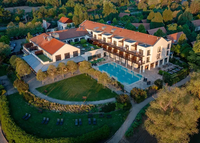 Tisza Balneum Hotel Hotell